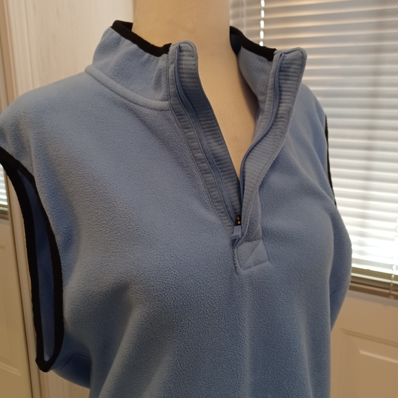 2/$50 Blue Fleece Vest - Size Medium - Picture 2 of 7